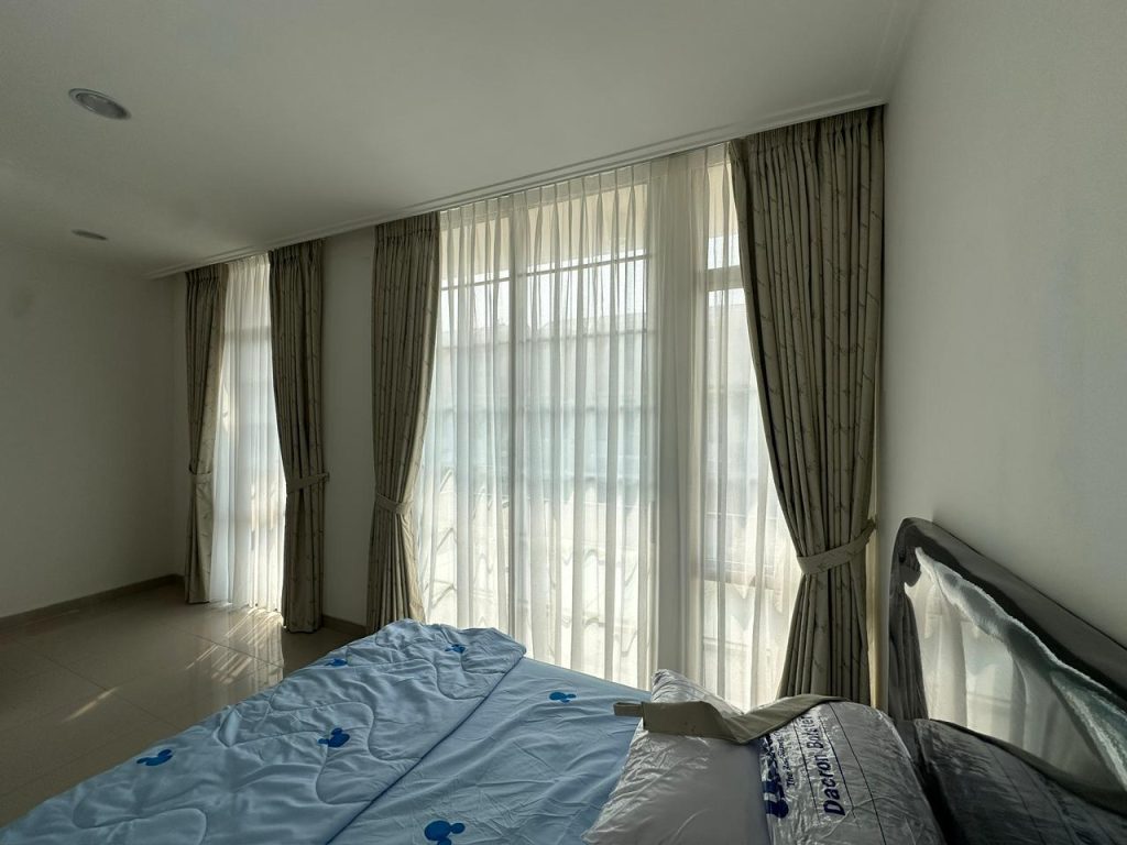 Gorden Penahan Panas